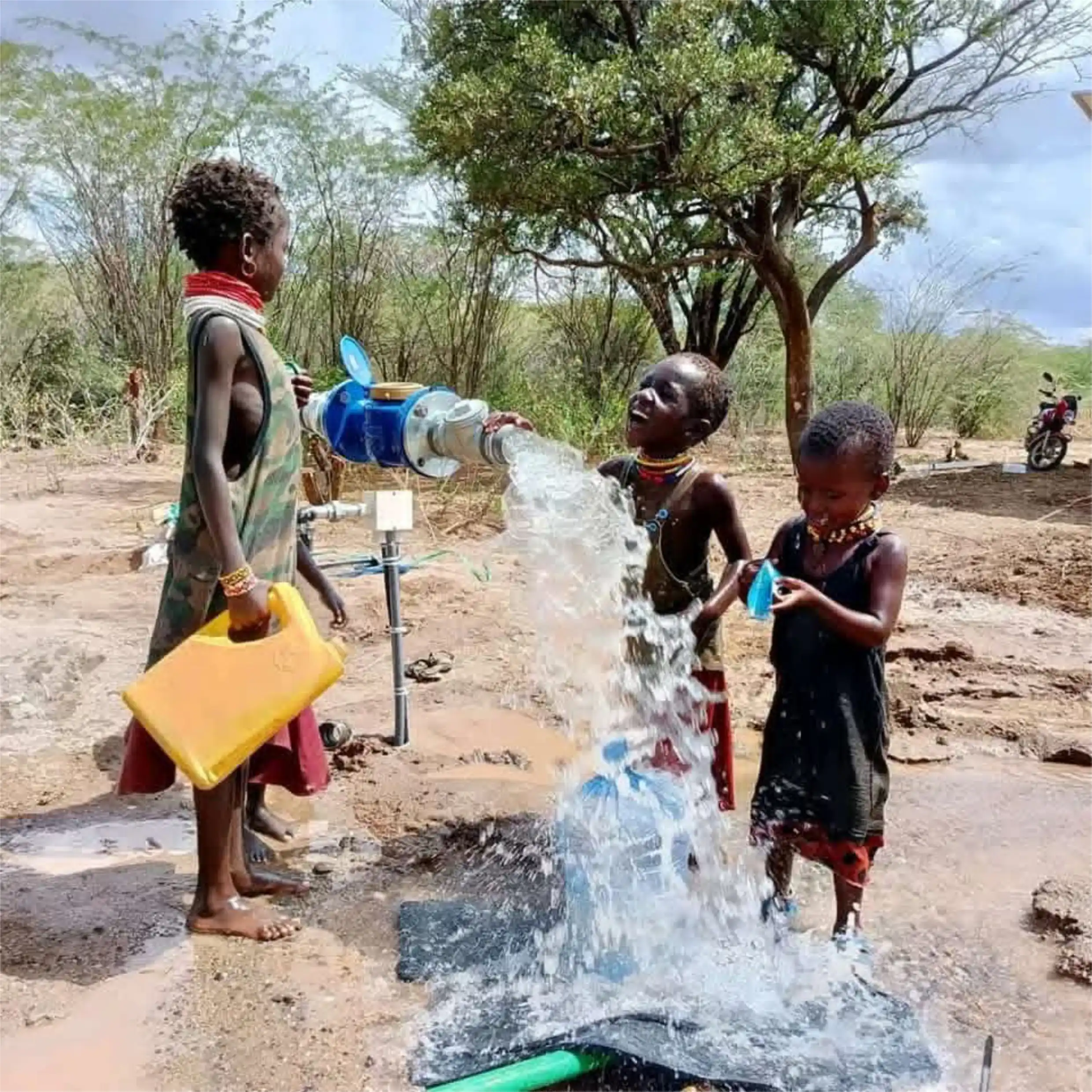 Water pump installation for borehole systems
