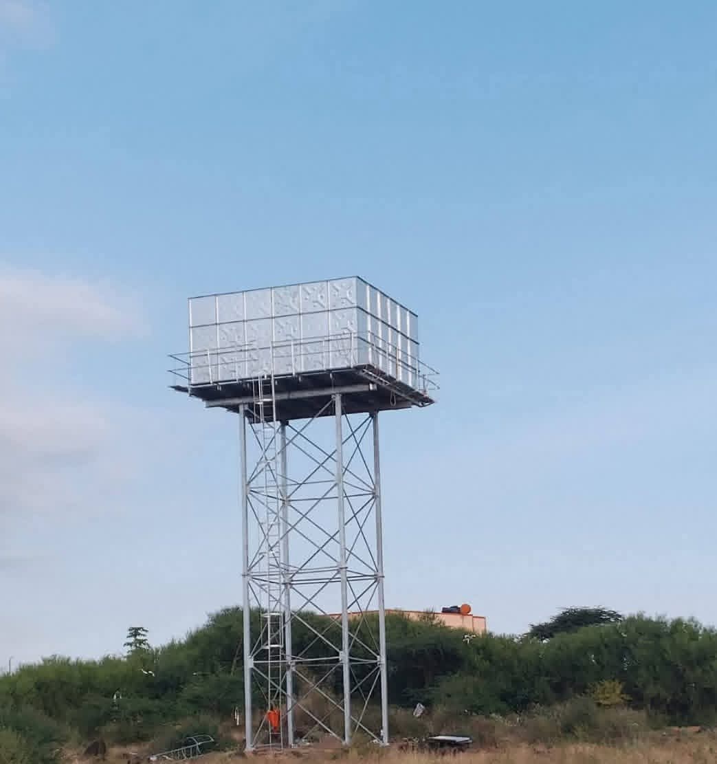 Solar powered borehole water system installation